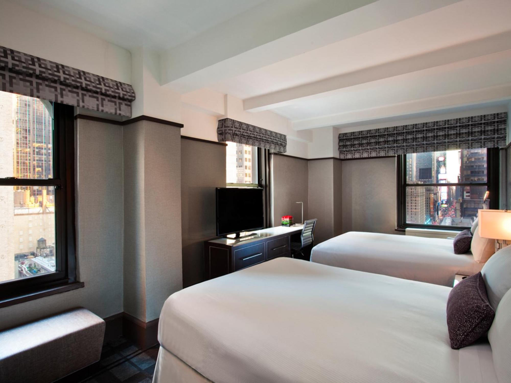 Premier Corner Two Queen Room